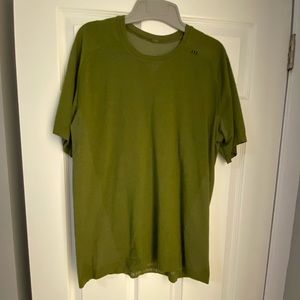 ** MENS LULULEMON SS ATHLETIC TEE **